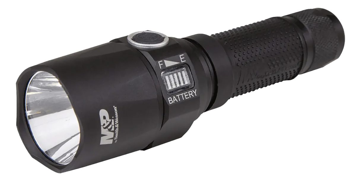 M&Amp;P Accessories 1097919 Night Terror Compact  Black Anodized 3236 Lumens Cree  Led White