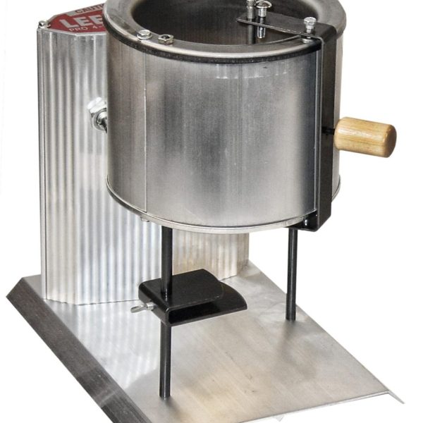 Lee Pro 4 20 lb Pot with Adjustable Mould Guide 110V