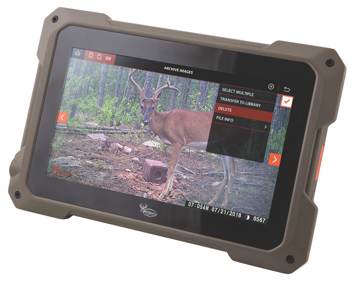 Wildgame Innovations Wgivw0009 Trail Pad Sd Card Viewer Brown 7&Quot; Touchscreen 32Gb X 2