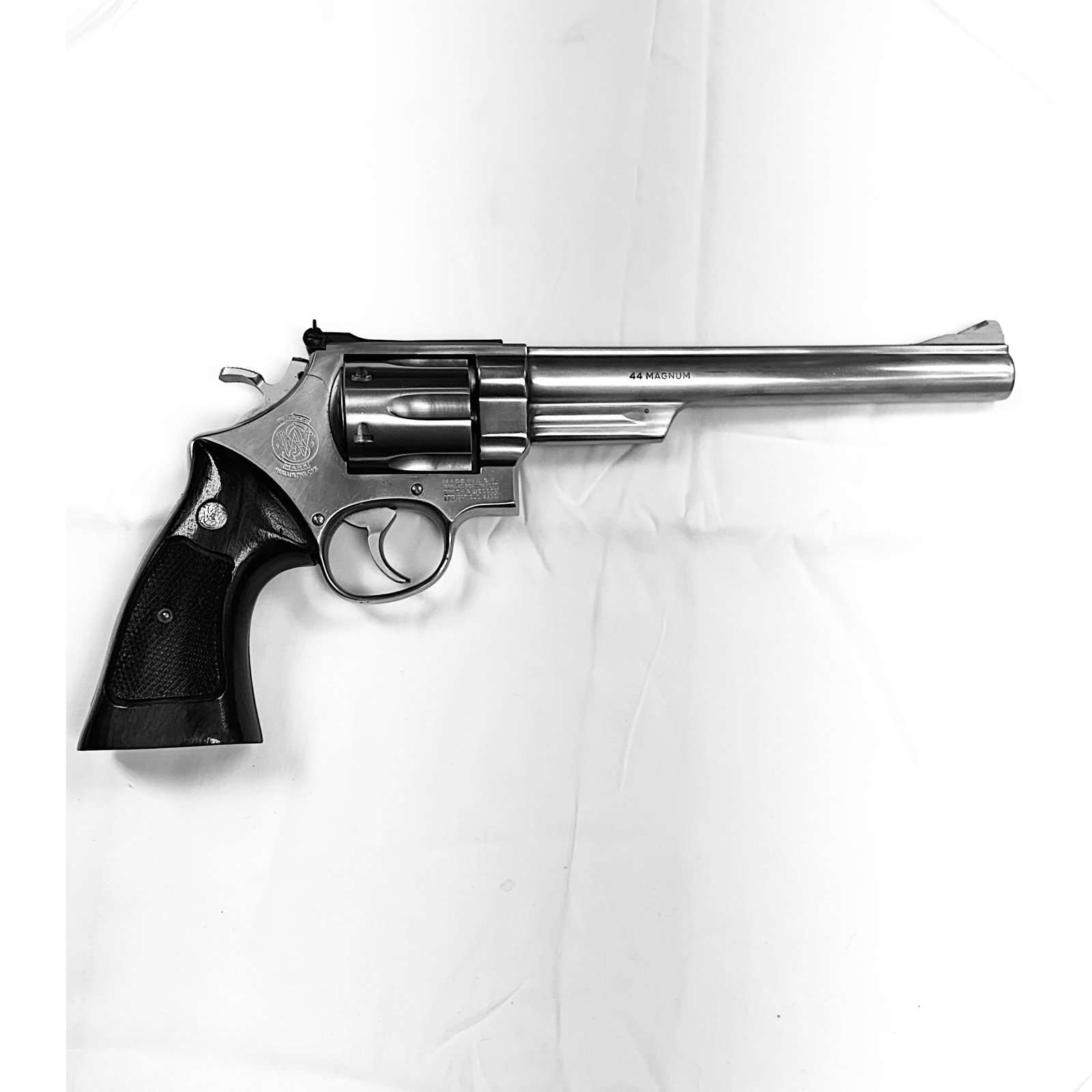 Smith & Wesson 629 no-dash .44 Magnum revolver