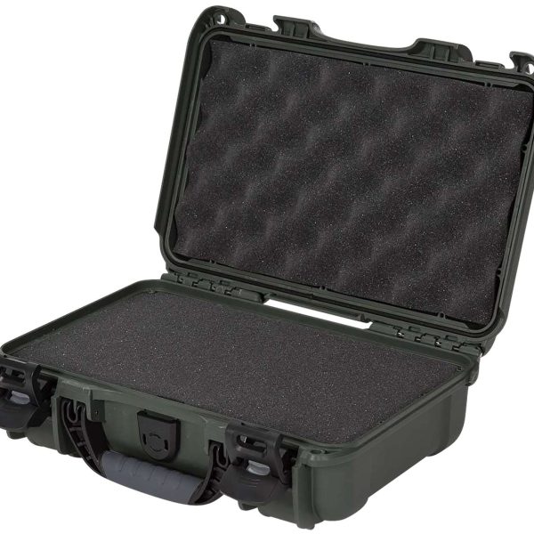 Nanuk 9091006 909  Waterproof & Airline Approved Olive Resin w/ Cubed Foam 11.44" L x 7" W x 3.68" H Interior Dimensions